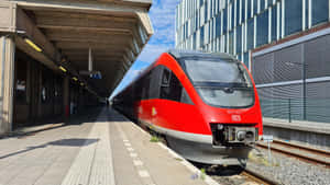 Red Trainat Enschede Station Wallpaper