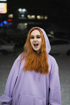 Redheadin Purple Hoodie Snowfall Wallpaper