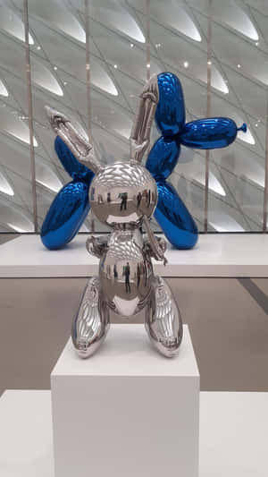 Reflective Balloon Dog Sculptureat The Broad Wallpaper