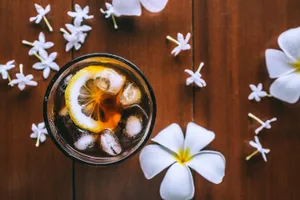 Refreshing Summer Drinks Bursting With Flavor Wallpaper