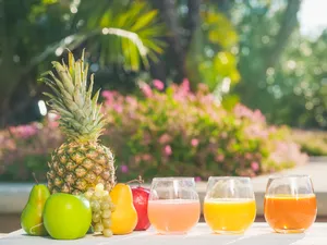Refreshing Summer Drinks To Beat The Heat Wallpaper