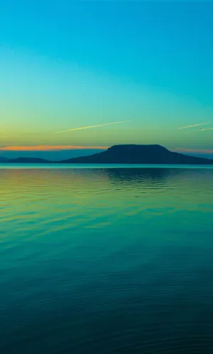 Relax And Unwind With Your Iphone Wallpaper