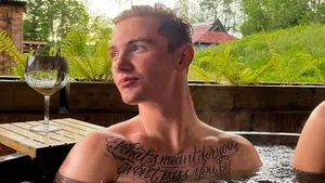 Relaxing Hot Tub Moment Wallpaper