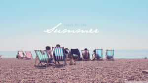 Relaxing Retro Beach Getaway Wallpaper