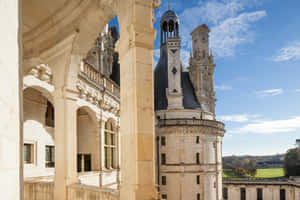 Renaissance Architectural Style Chateau De Chambord Wallpaper