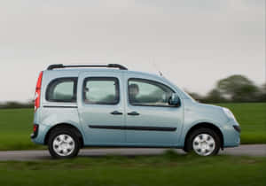 Renault Kangoo - Dynamic And Spacious Family Vehicle Wallpaper