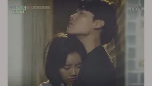 Reply 1988 Jung-hwan And Deok-sun Hugging Wallpaper