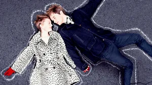 Restless Movie Sweet Scene Wallpaper