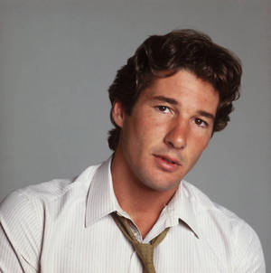 Richard Gere Half Body Portrait Wallpaper