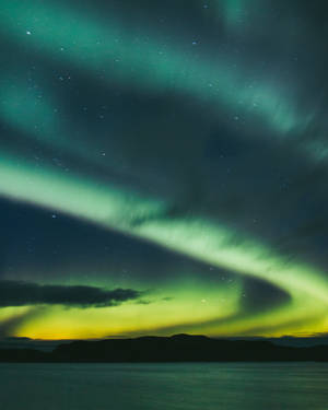 Ring Of Neon Green Northern Lights Wallpaper