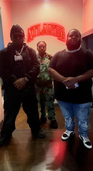 Rio Da Yung Og Atlanta Visit Wallpaper