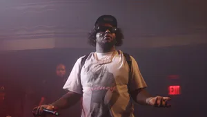 Rio Da Yung Og On Stage Wallpaper