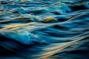 Rippling Ocean Desktop Wallpaper