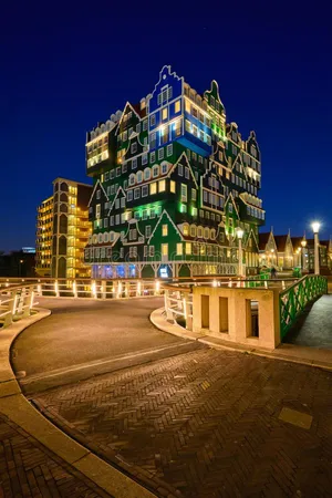 Road To Inntel Hotel Zaandam Wallpaper