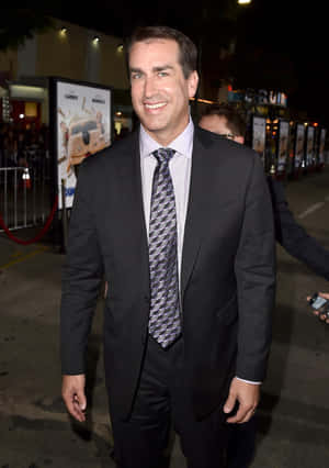 Rob Riggle In A Casual Outfit Wallpaper