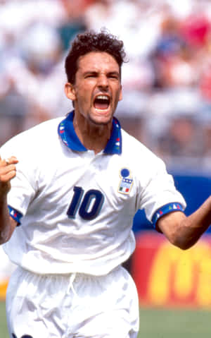 Roberto Baggio Italy Number10 Celebration Wallpaper