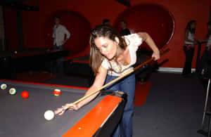 Robin Tunney, A Dazzling Beauty In A Stunning Dress Wallpaper