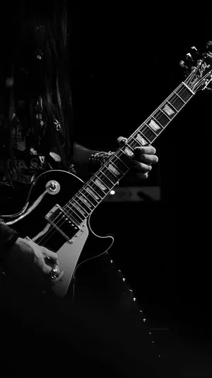 Rocking_ Black_and_ White_ Electric_ Guitar Wallpaper