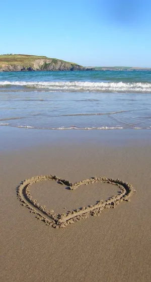 Romantic Beach Sunset For Lovers Wallpaper