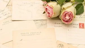 Romantic Love Letters Wallpaper