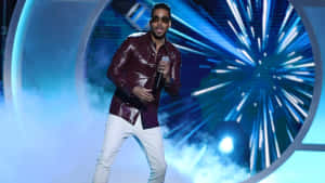 Romeo Santos Performance Stage Lights Wallpaper