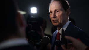 Ron Wyden During An Interview Wallpaper