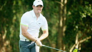 Rory Mcilroy Feels The Pressure During A Tournament Wallpaper