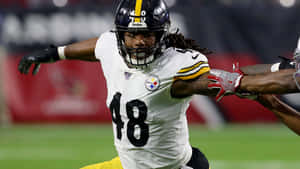 Running Fast Bud Dupree Wallpaper