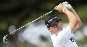 Ryan Palmer Close-up Swinging Club Wallpaper