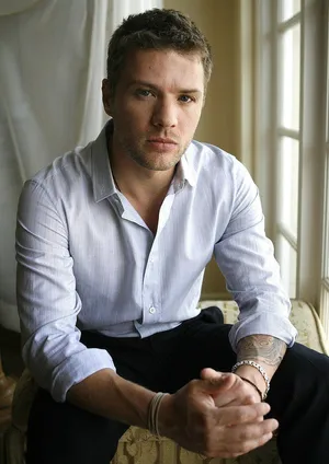 Ryan Phillippe Actor American Photoshoot Wallpaper
