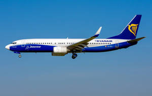 Ryanair Blue And White Plane In Sky Wallpaper