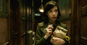 Sally Hawkins At Red Carpet Premiere Wallpaper