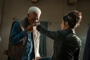 Salma Hayek And Morgan Freeman Wallpaper