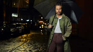 Sam Rockwell Green Coat Night Fashion Wallpaper