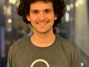 Samuel Bankman Fried Vox Online Interview Wallpaper