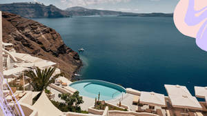 Santorini Tourist Spot Wallpaper