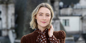 Saoirse Ronan Sweet Smile Wallpaper