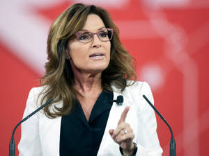 Sarah Palin Delivering An Empowered Speech Wallpaper