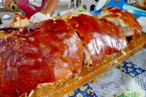 Savor The Crispiness: Experience The Majestic Lechon Wallpaper