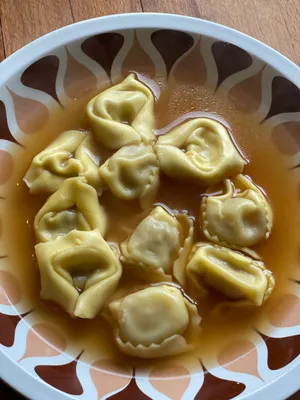 Savory Home-cooked Tortellini In Brodo Wallpaper