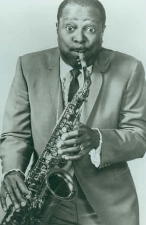 Saxophonist Expressive Performance Vintage Wallpaper