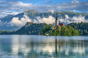 Scenic View Of Ljubljana Castle In Slovenia Wallpaper