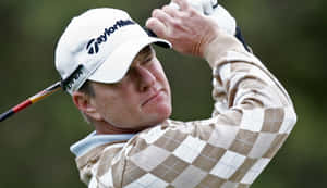 Scott Verplank In Action On The Golf Course Wallpaper