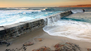 Sea Barrier Wallpaper