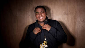 Sean Kingston All-black Outfit Wallpaper