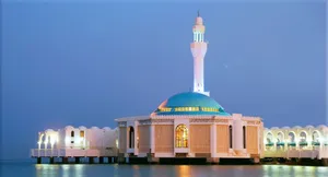 Seaside_ Mosque_at_ Twilight Wallpaper