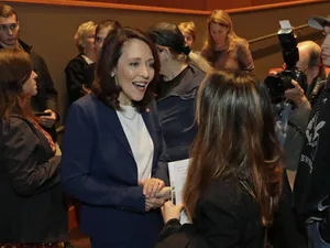 Senator Maria Cantwell Smiling Wallpaper