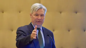 Senator Speakingat Event.jpg Wallpaper