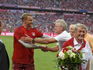 Sepp Maier And Manuel Neuer Wallpaper