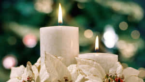 Serene Candle Light Illumination Wallpaper